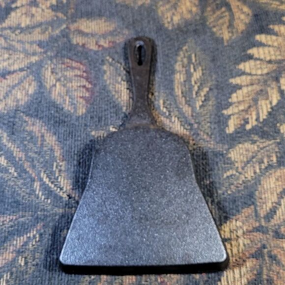 Star Wars Darth Vader Baking Skillet - Picture 4 of 6